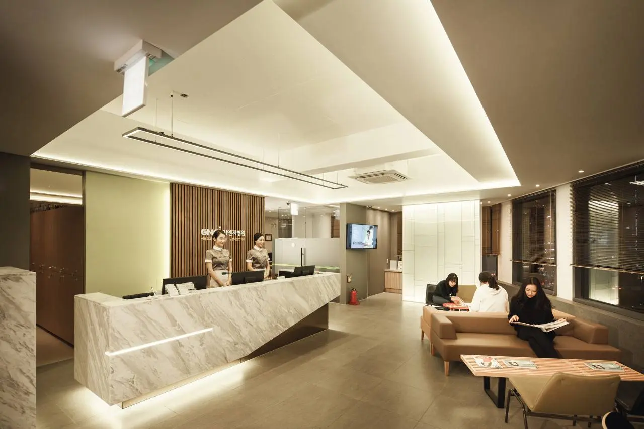 GNG interior