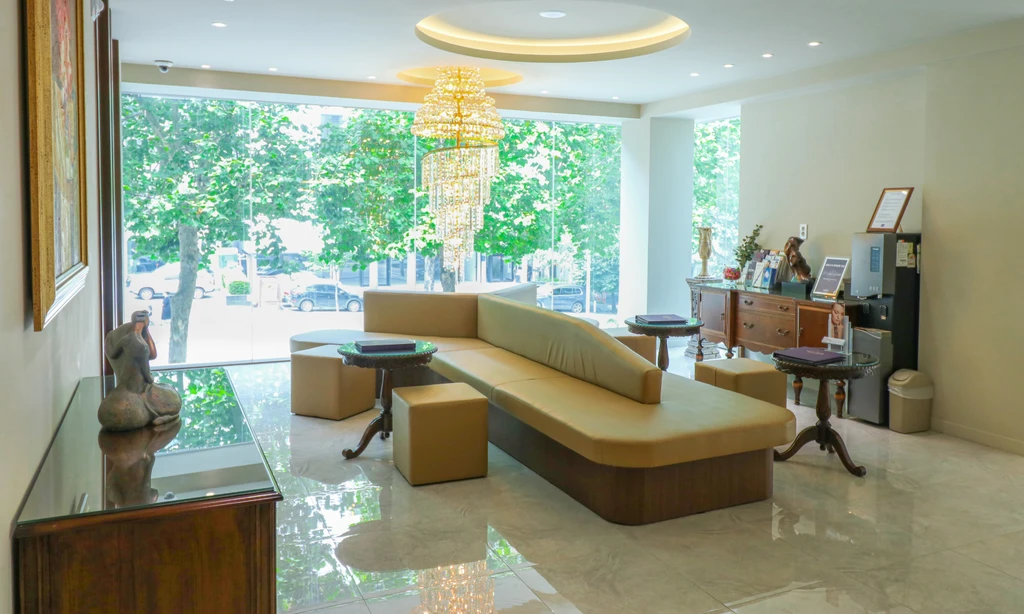 Hershe interior