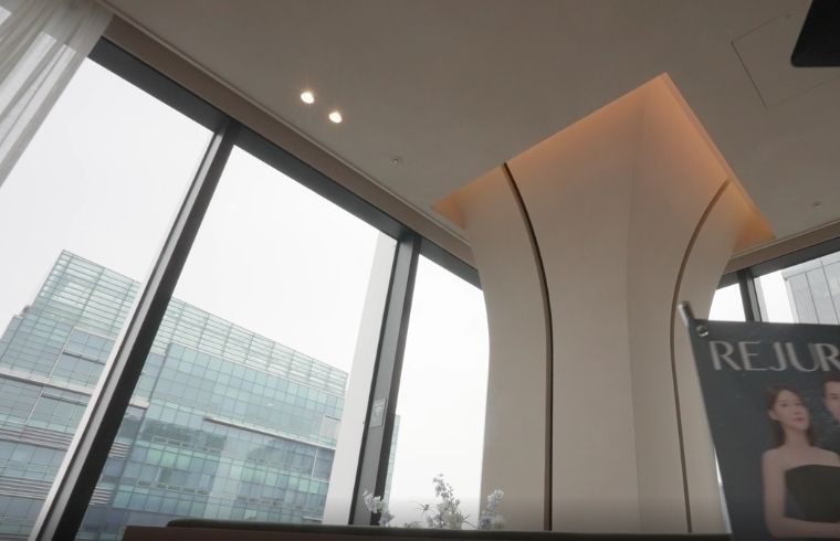 Liol interior