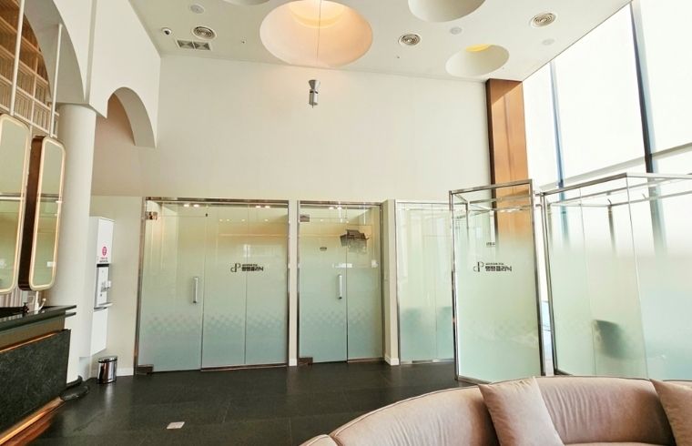 PangPang interior